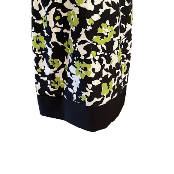 Ronni Nicole Sz 14 Abstract floral sleeveless dress with back zip & band at hem - Picture 2 of 8